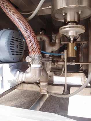 スパイラ<br>フロー<br><br>複合型造粒<br>コーティング<br>装置<br>（混合・造粒<br>コーティング、<br>乾燥）