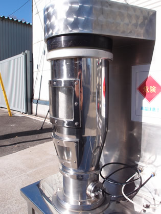 スパイラ<br>フロー<br><br>複合型造粒<br>コーティング<br>装置<br>（混合・造粒<br>コーティング、<br>乾燥）