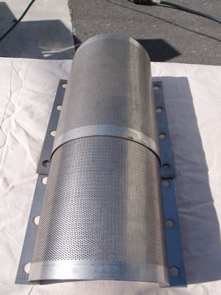 ファン<br>リューザー<br><br>押出造粒機