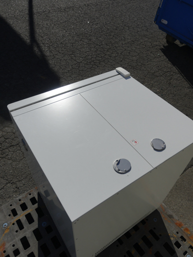 【１】<br>送風定温<br>恒温器<br><br>乾燥機