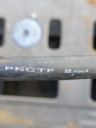 【２】<br>送風定温<br>恒温器<br><br>乾燥機