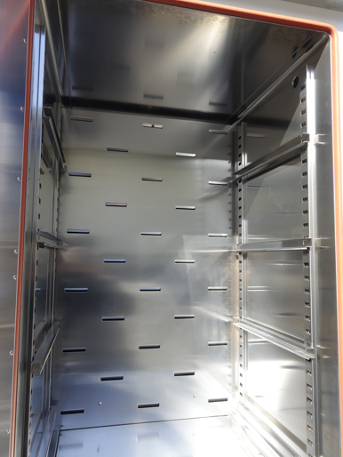 送風定温恒温器<br><br>乾燥機