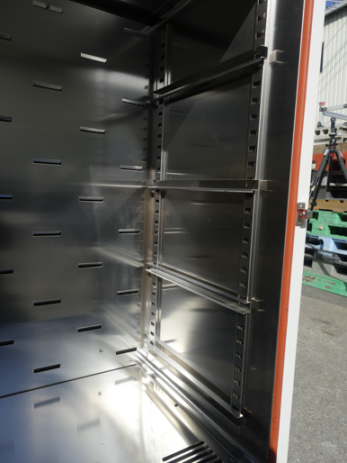 送風定温恒温器<br><br>乾燥機