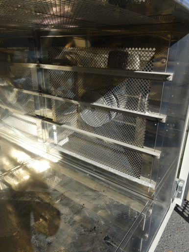 恒温器<br><br>箱型棚段式<br>熱風乾燥機<br><br>（爆発放散口）