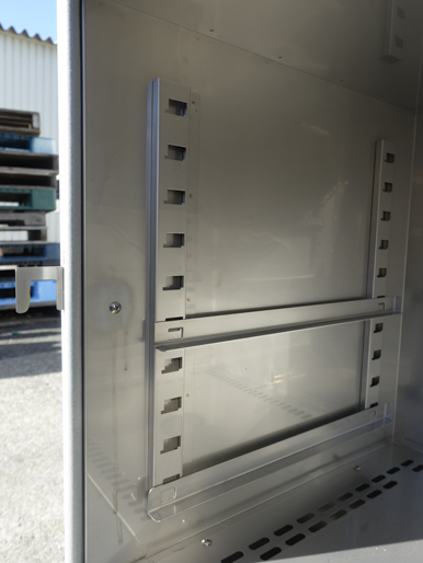 乾燥機<br><br>恒温槽