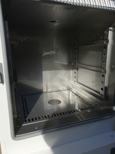 乾燥機<br><br>恒温槽