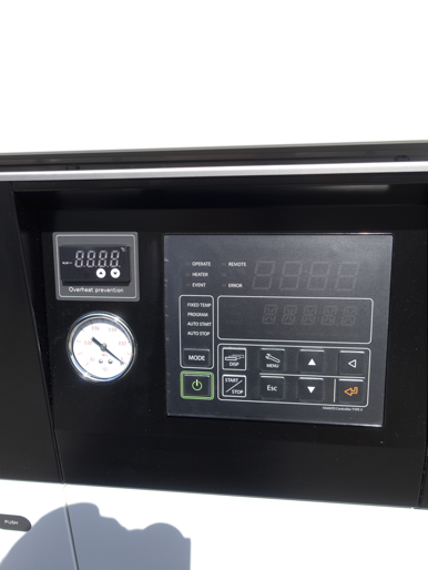 新品入荷<br><br>箱型棚段式<br>真空乾燥器