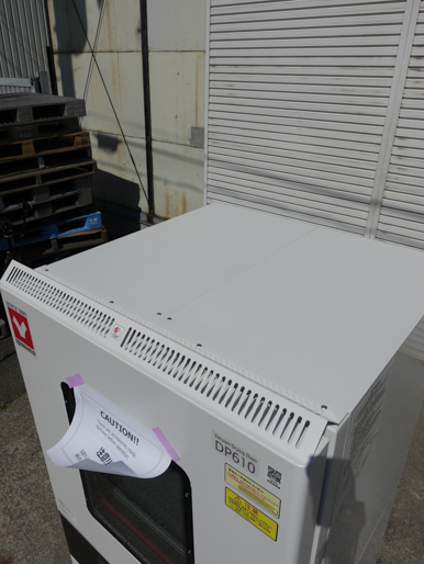 新品入荷<br><br>箱型棚段式<br>真空乾燥器