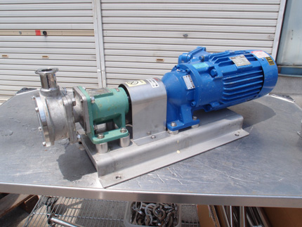 インバータ<br>付き<br><br>ラジアル<br>ベーン<br>ポンプ