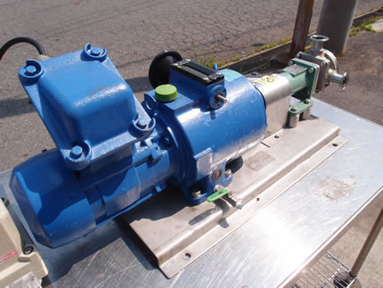 ラジアル<br>ベーン<br>ポンプ