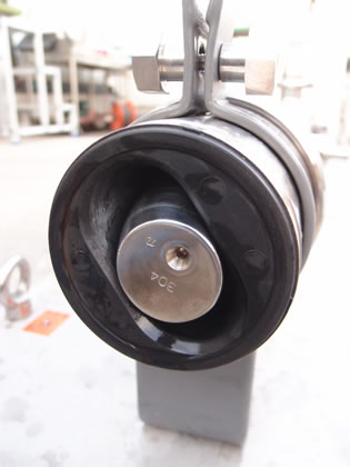 モーノ<br>ポンプ<br><br>スネーク<br>ポンプ