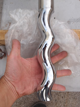 モーノ<br>ポンプ<br><br>スネーク<br>ポンプ