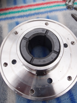 シールレス<br>マグネット式<br>ポンプ