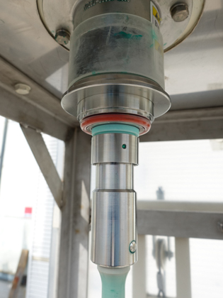 ハンド<br>リフト付<br>縦型<br>モーノ<br>ポンプ