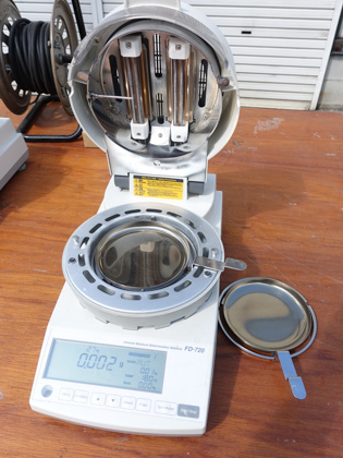 赤外線<br>水分計