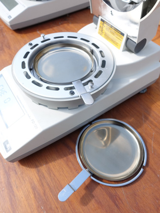 赤外線<br>水分計