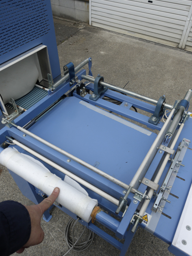 シュリンクトンネル<br><br>シュリンク包装機<br><br>T型シーラー付